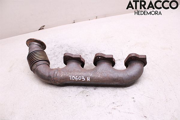 Manifold out NISSAN PATHFINDER III (R51)
