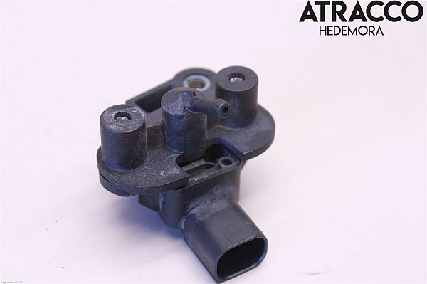 common rail (Injectie) / Verstuiver Brug MERCEDES-BENZ E-CLASS (W212)