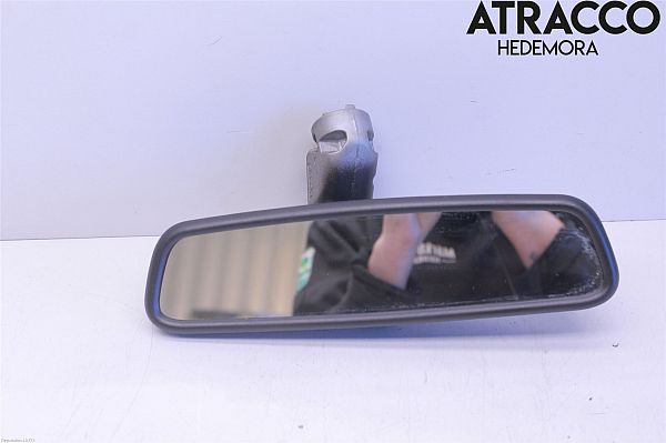 Rear view mirror - internal VOLVO V70 III (135)