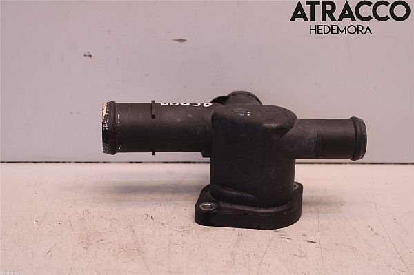 Boîtier de thermostat SKODA OCTAVIA II (1Z3)