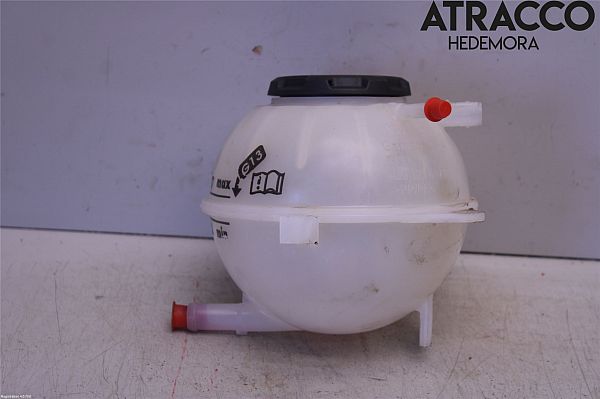 Expansions container SKODA FABIA III (NJ3)