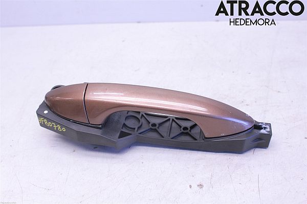 82665-C8000 : Handle - exterior - Autoparts24