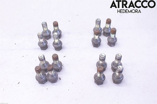 accessoires de roues SUZUKI SWIFT III (FZ, NZ)
