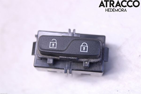 Switch - door VOLVO XC70 II (136)