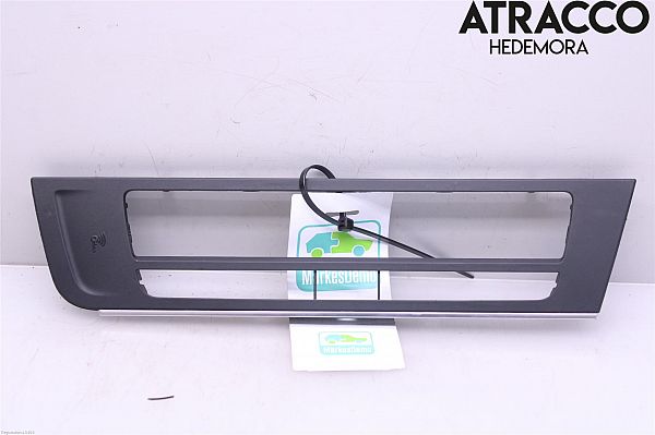 Radio - front plate AUDI A6 Allroad (4GH, 4GJ, C7)