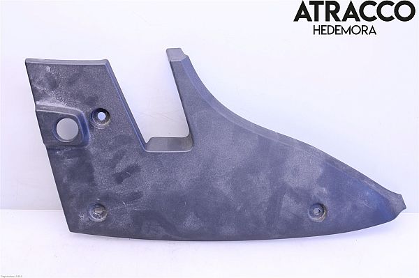 Tail light part