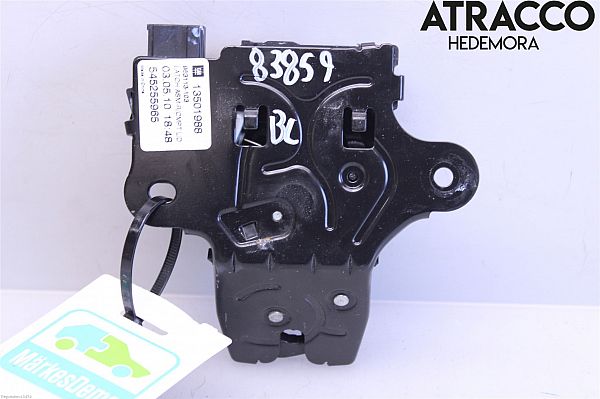 Verrouillage central SAAB 9-5 (YS3G)