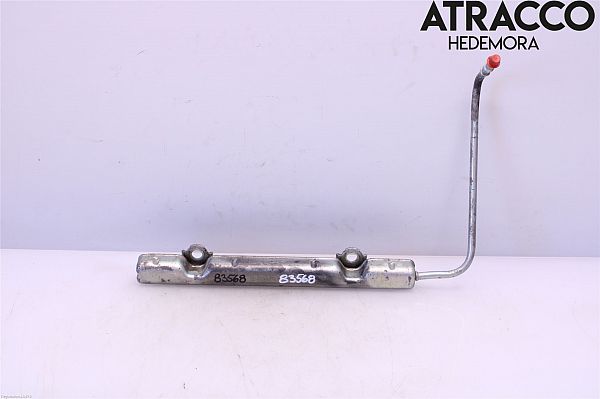 High-pressure rail / injection nozzle pipe TOYOTA PRIUS Hatchback (_W2_)