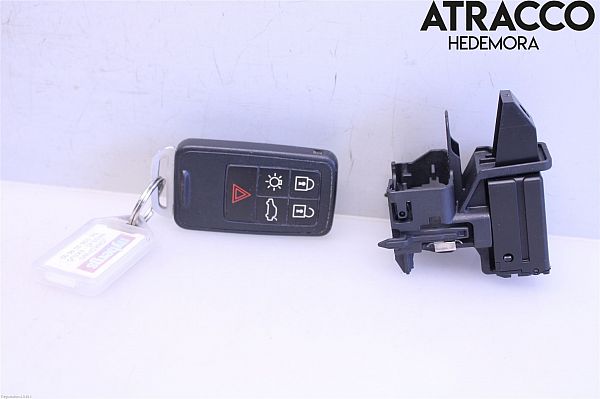 Gear - ignition lock VOLVO V40 Hatchback (525, 526)