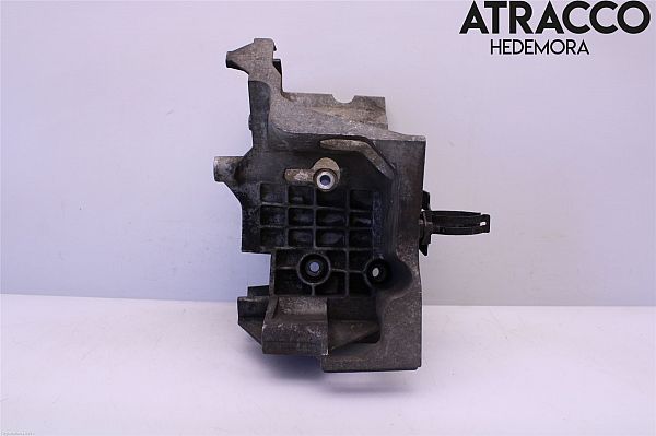 Alternator mountings CHEVROLET CAPTIVA (C100, C140)