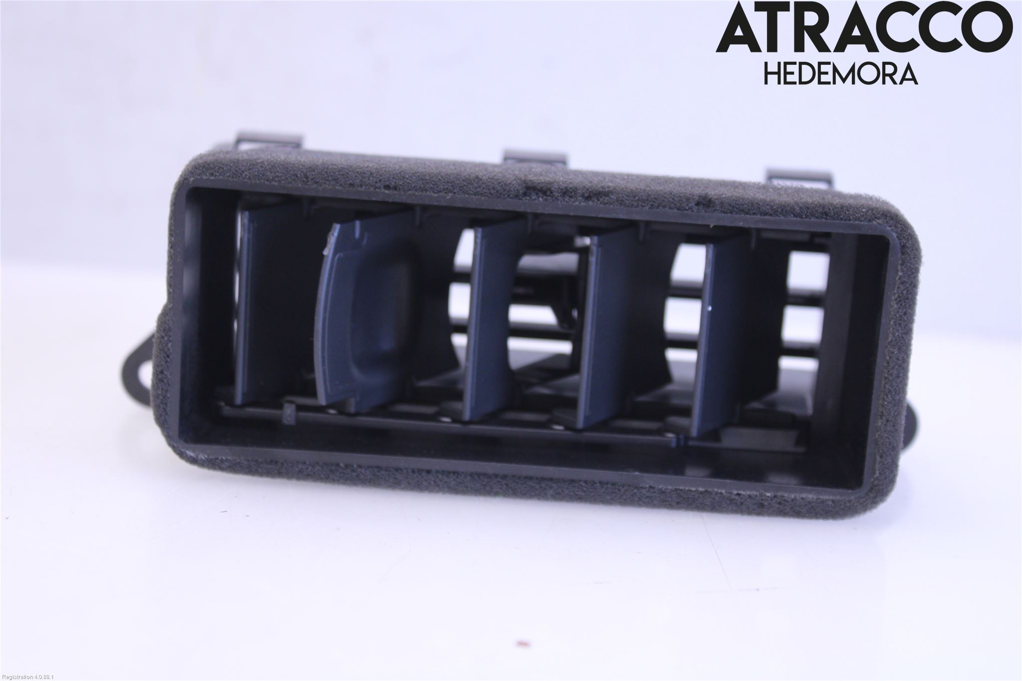 Mazda 3 Hatchback (BP) Fresh air nozzle BDGF6471X, BDGJ6471XB02