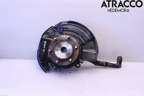 Spindle - front TOYOTA HILUX VIII Pickup (_N1_)
