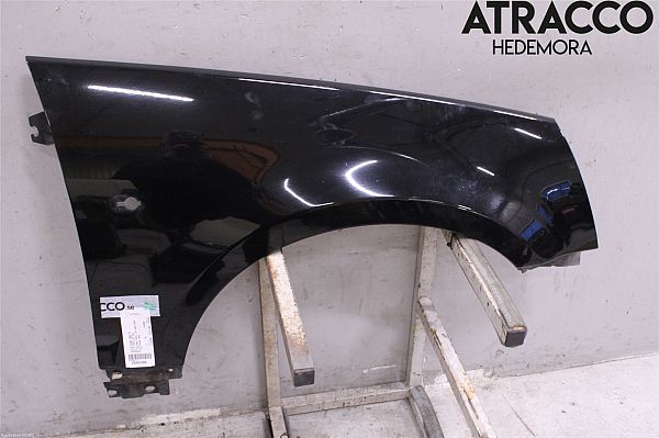 Front wing right CADILLAC SRX