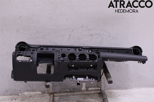 Amaturenbrett MERCEDES-BENZ CLA Shooting Brake (X118)