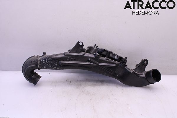 Indsugningsslange TOYOTA AURIS (_E18_)