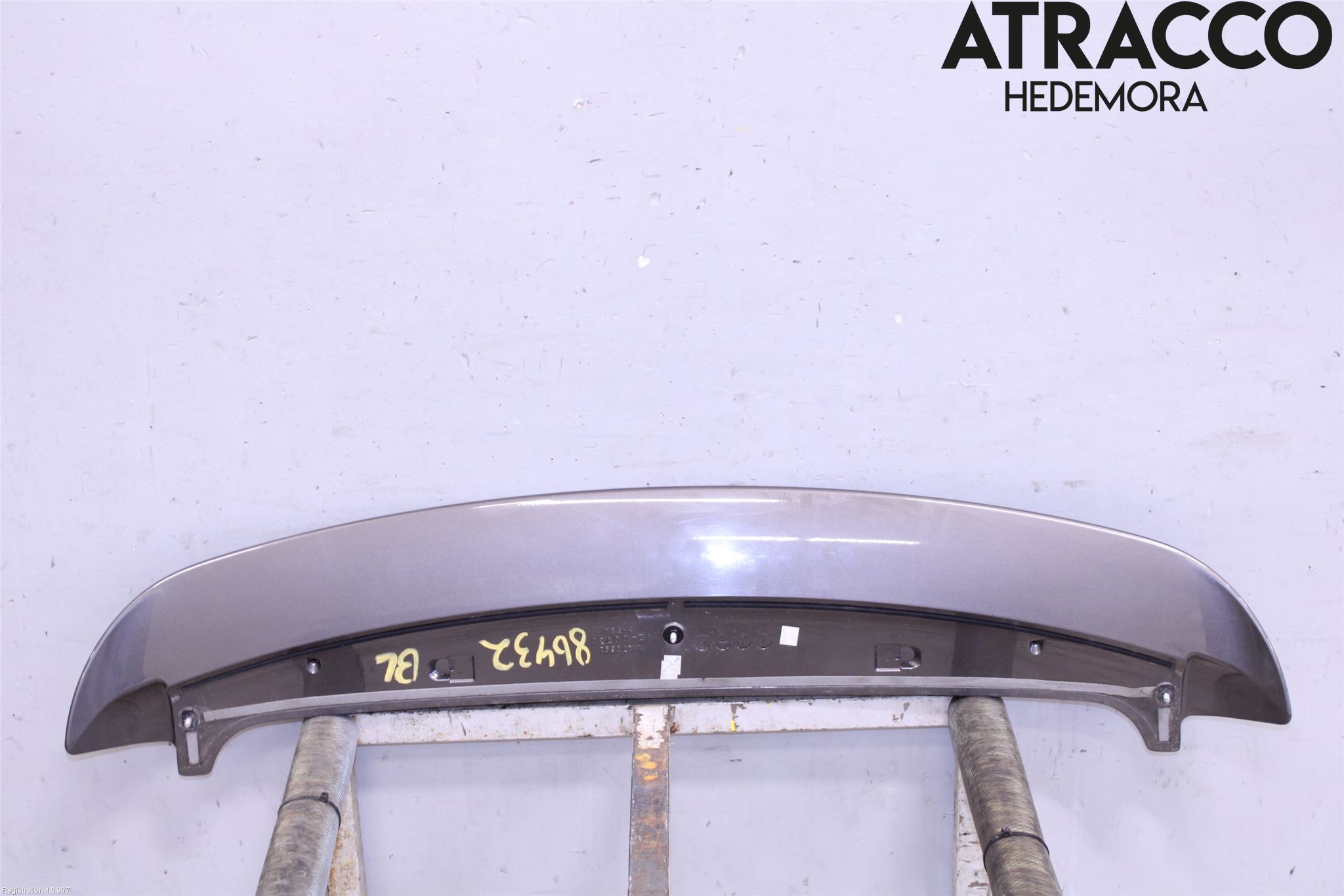 Mitsubishi COLT VI (Z3_A, Z2_A) Rear spoiler 6515A265