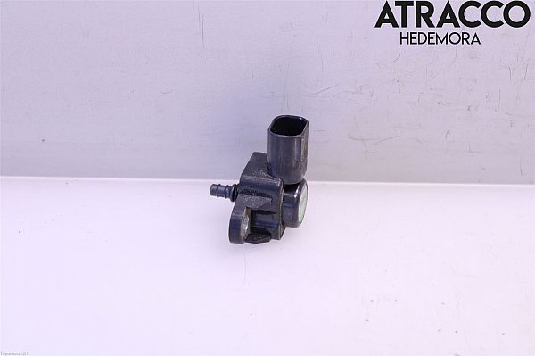 common rail (Injectie) / Verstuiver Brug MERCEDES-BENZ CLA Shooting Brake (X117)