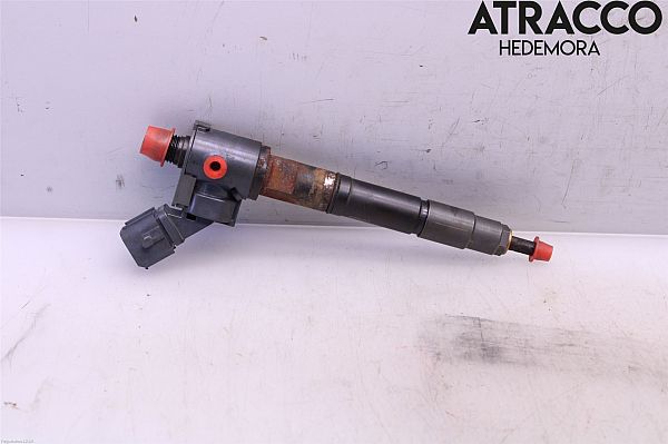 VEA13-2370010-AAB : Einspritzdüse und Sekundärluft-Einspritzpumpe ...