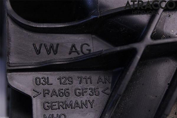 Kolektor ssący dolotowy VW CADDY III Box (2KA, 2KH, 2CA, 2CH)