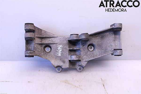 Alternator mountings VOLVO 940 Kombi (945)