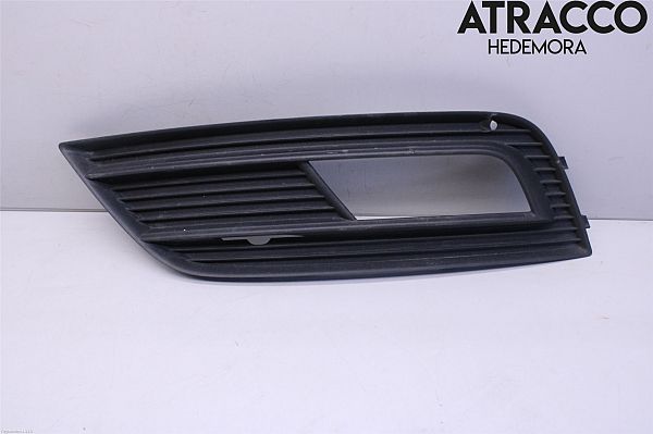 Fog light - front AUDI A4 Avant (8K5, B8)