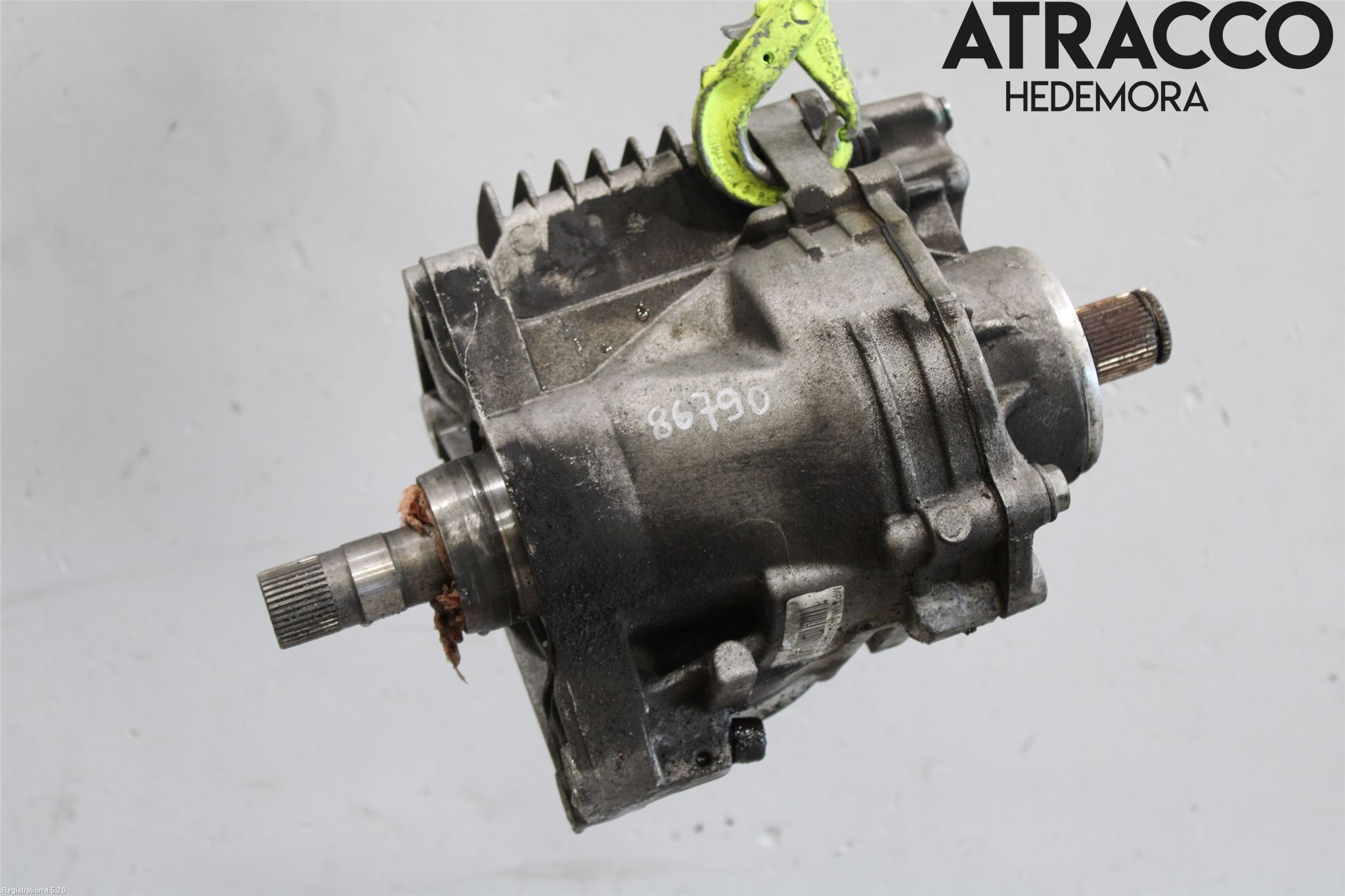 0A6-409-053-AG : Transfer - gear-box and Front axle assembly