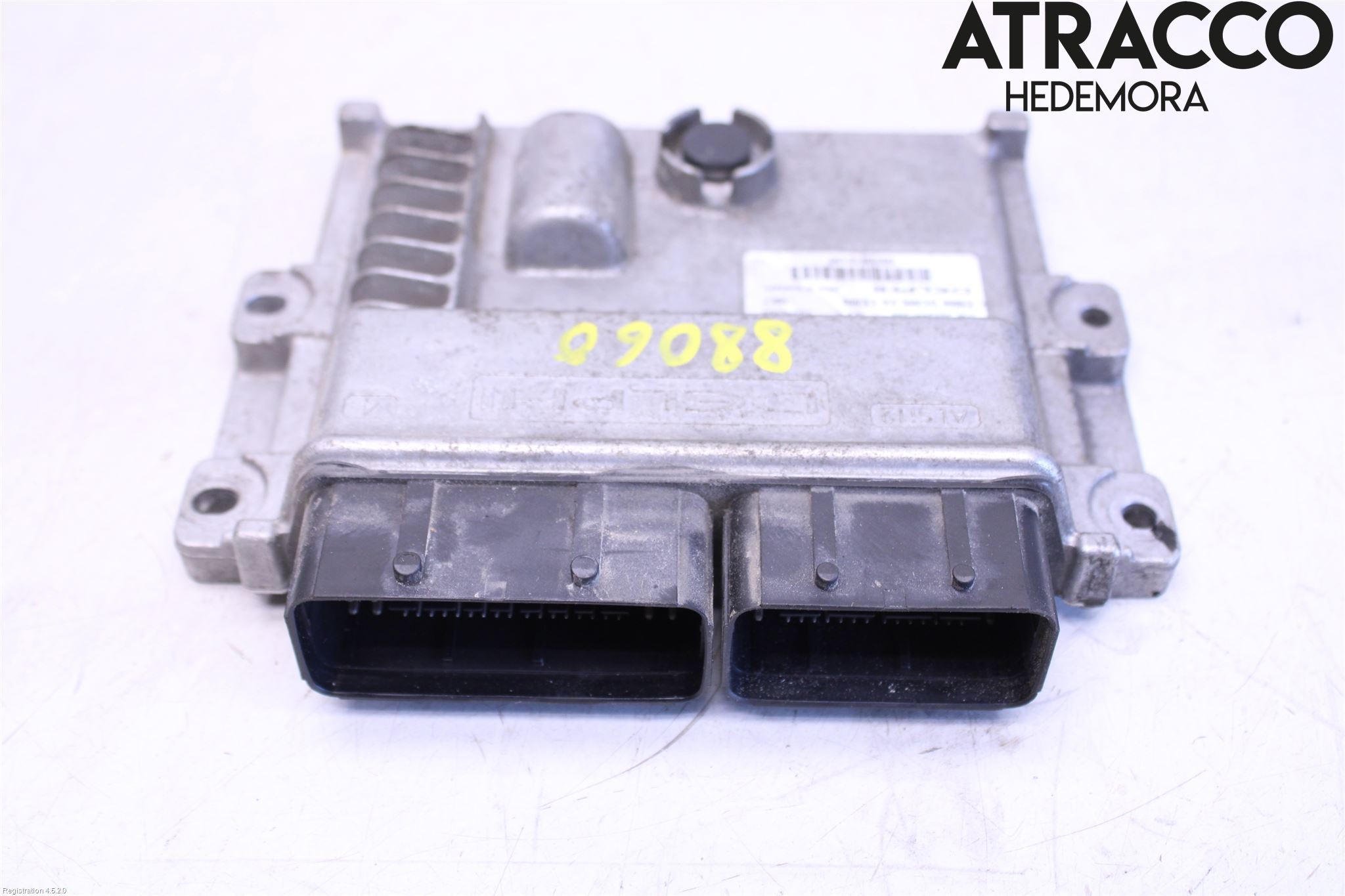 専用出品「とれいん　1980、1986、1985、1983、1982　5件分」 98-094-479-80 : Engine control unit (ECU) - Autoparts24