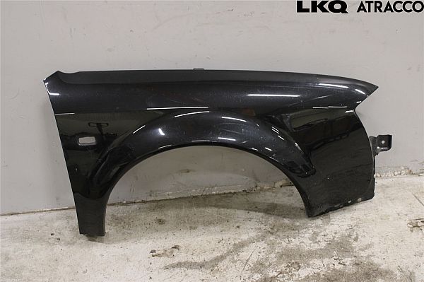 Błotnik przedni prawy AUDI A6 Avant (4B5, C5)