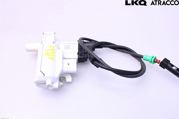 Door soft close latching motor