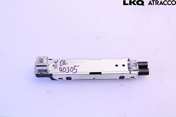 Wzmacniacz antenowy SKODA SCALA
