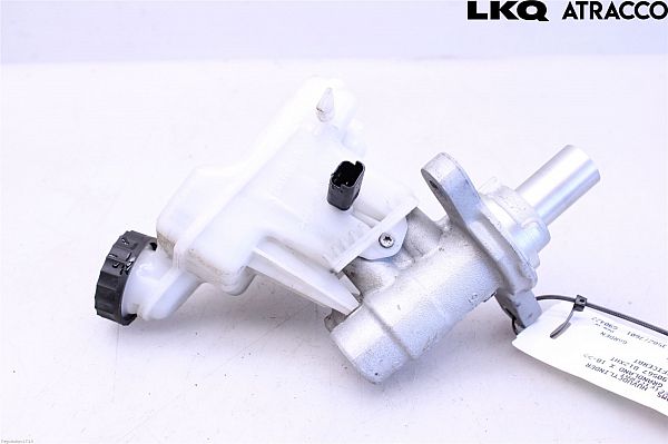 Brake - Master cylinder OPEL GRANDLAND X (A18)