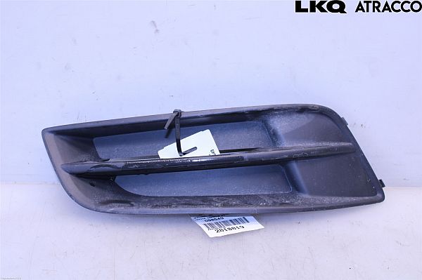 Kühlergrill TOYOTA COROLLA (_E12_)