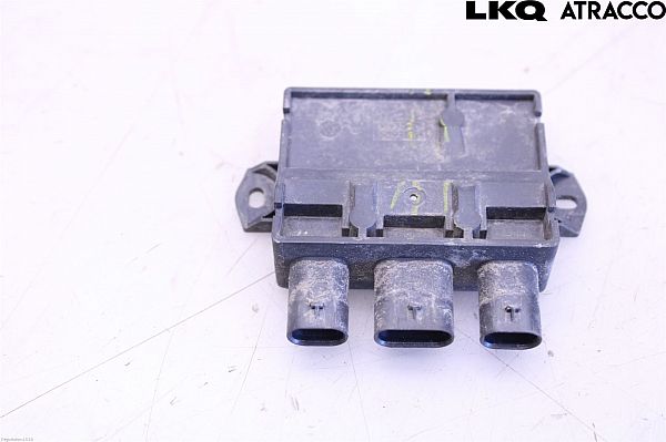 Bagklap styreenhed LAND ROVER RANGE ROVER VELAR (L560)