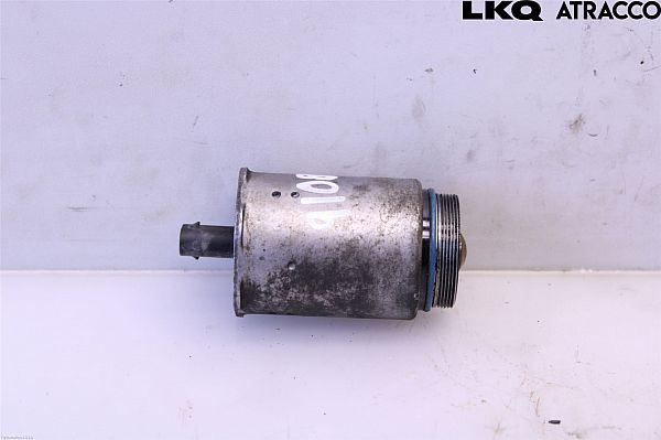 Oil pressure sensor
