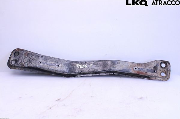 Engine cross member - front VOLVO S40 I (644)