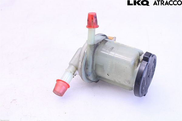 Servobeholder TOYOTA COROLLA Verso (ZER_, ZZE12_, R1_)