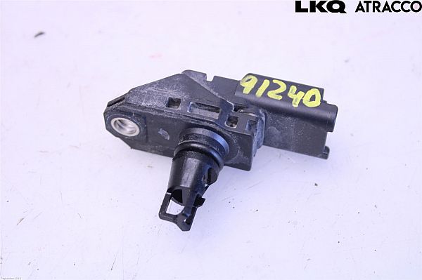 common rail (Injectie) / Verstuiver Brug PEUGEOT 508 SW I (8E_)