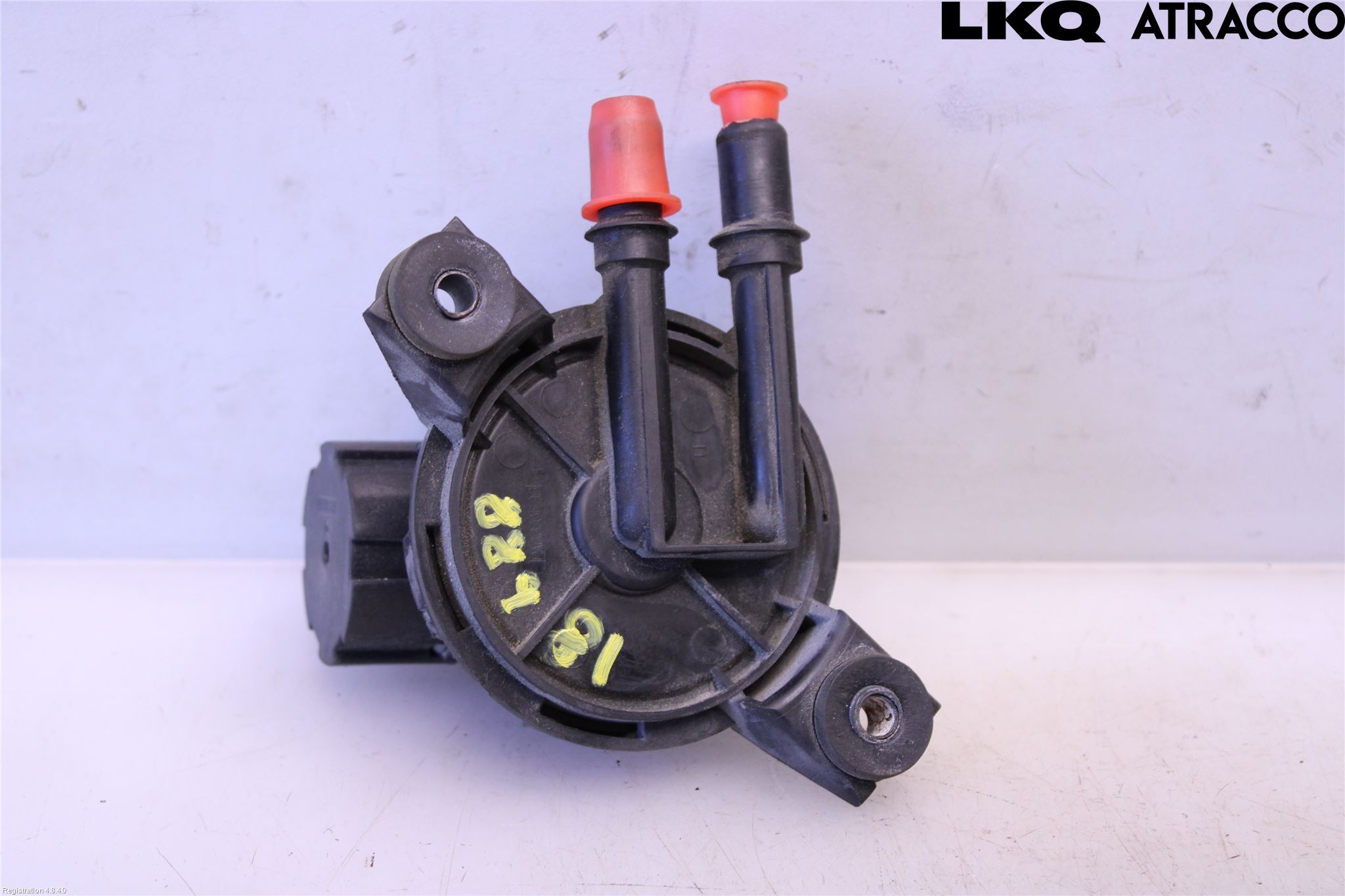 EGR Vacuum Valve LINCOLN TOWN CAR III
