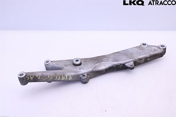 Lichtmaschinenaufhängung VOLVO XC70 II (136)