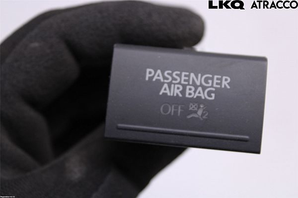 Display VW AMAROK (2HA, 2HB, S1B, S6B, S7A, S7B)