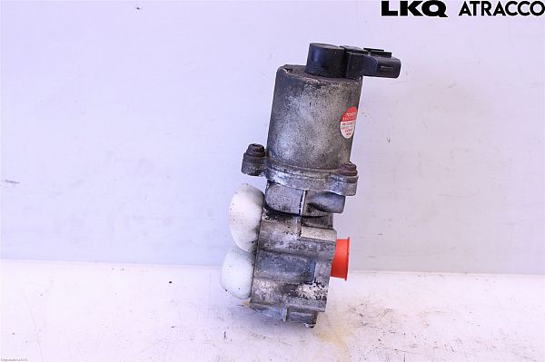 Egr ventil LEXUS IS II (_E2_)