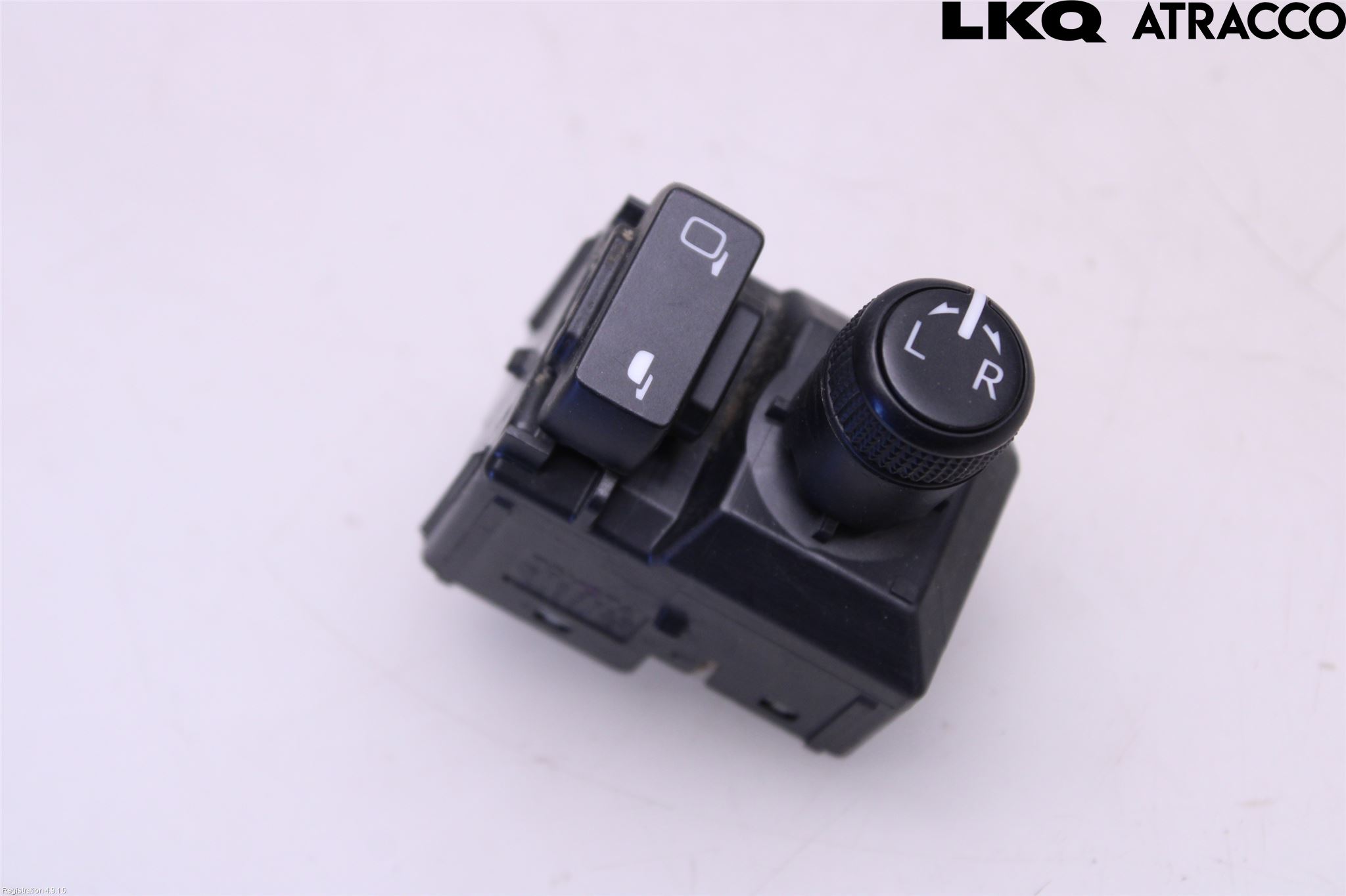 Toyota HILUX VIII Pickup (_N1_) Wing mirror - switch 84872-0K040