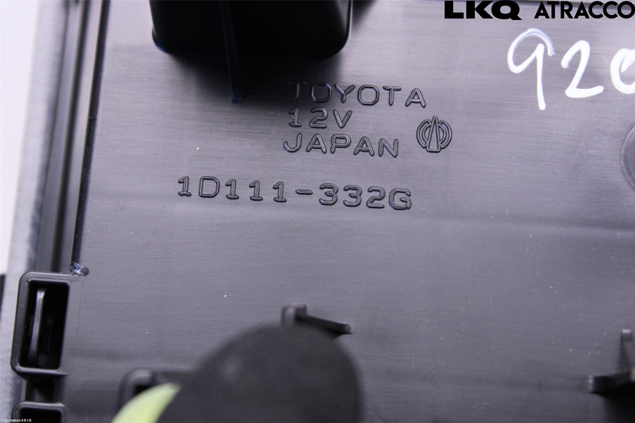 Toyota COROLLA Cross (ZVG1_, ZSG1_, MXGH1_, MXGA1_) Ceiling light