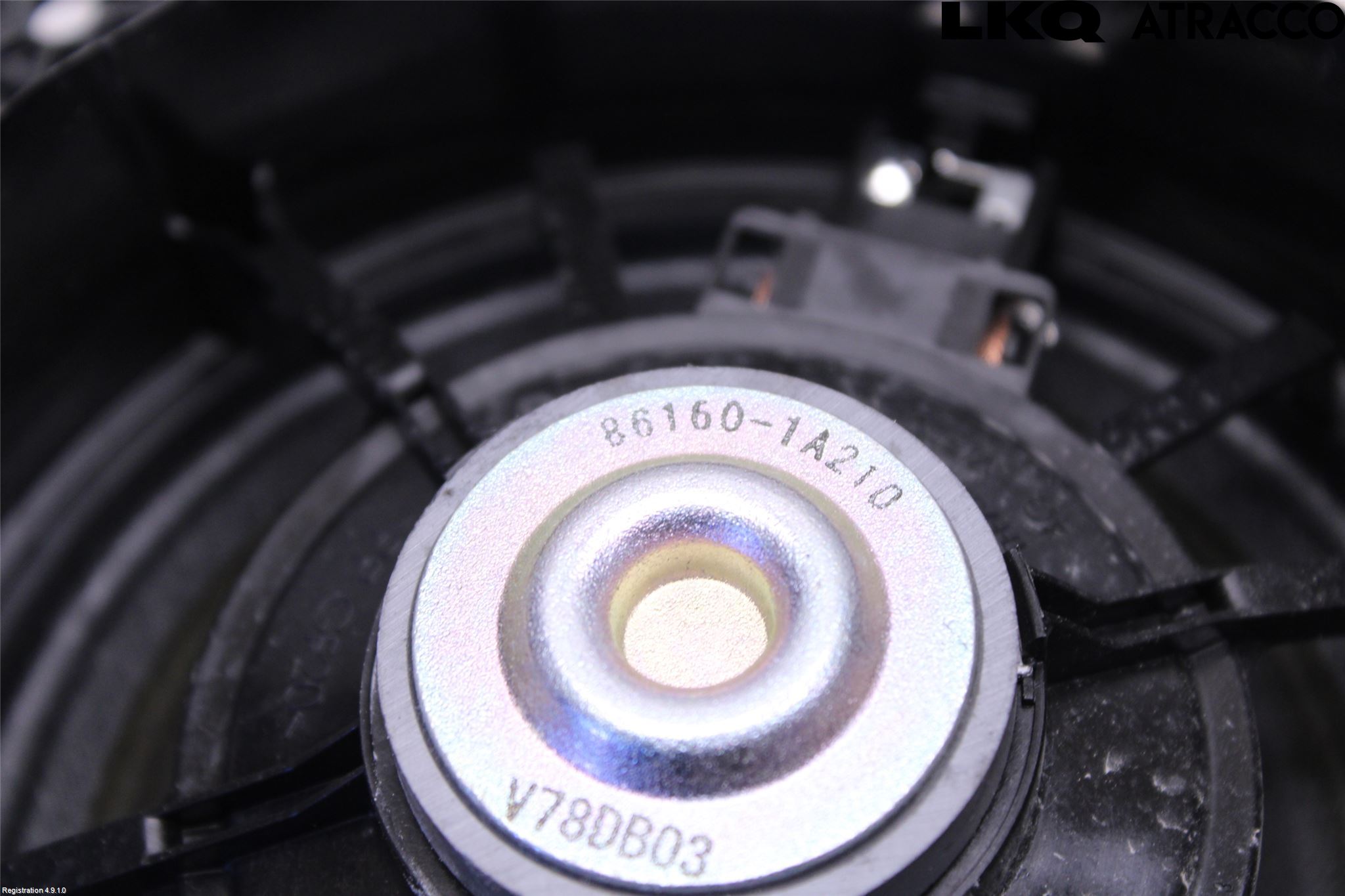 Toyota COROLLA Cross (ZVG1_, ZSG1_, MXGH1_, MXGA1_) Speakers 86160