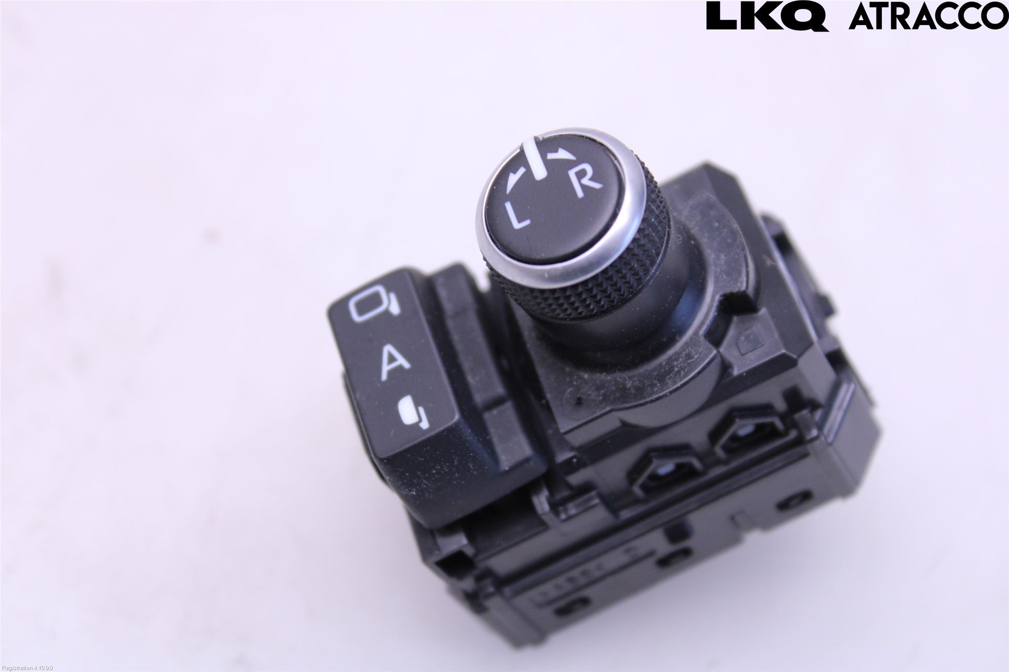 Toyota bZ4X (_EAM1_) Wing mirror - switch 183910, 84040-42060
