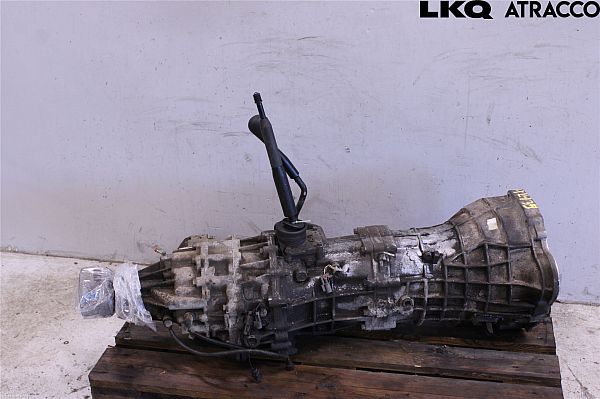 Schaltgetriebe NISSAN PICK UP (D22)