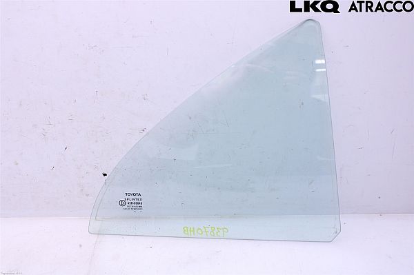 Rear vent glass