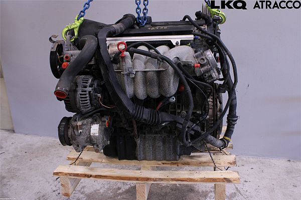 Motor VOLVO S60 I (384)