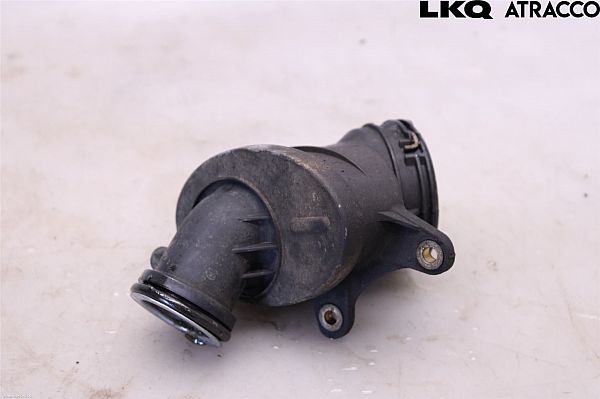 Intake resonator
