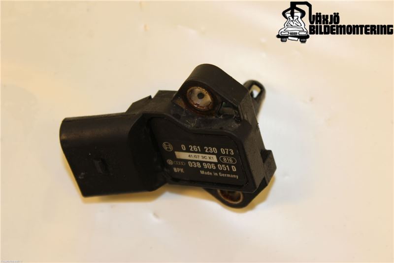 common rail (Injectie) / Verstuiver Brug SKODA OCTAVIA II Combi (1Z5)